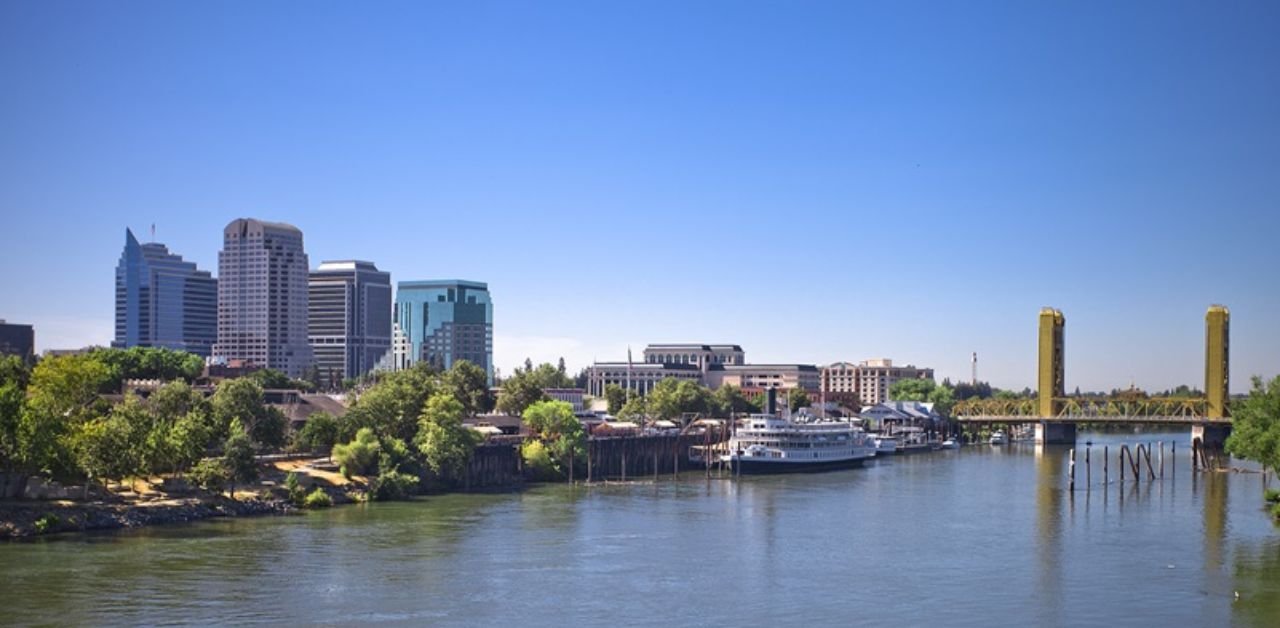 Icelandair Sacramento Office in California